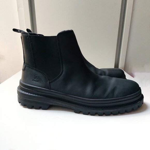 Mens KAMIK Black Leather Chelsea Pull-On Boots Size 11 - Picture 1 of 8